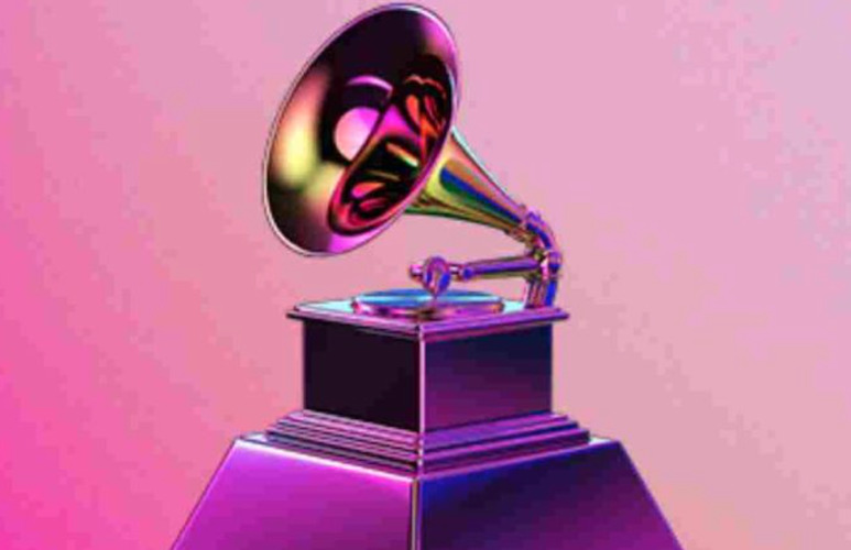 Posponen entrega del Grammy