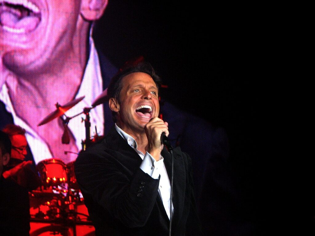 Luis Miguel